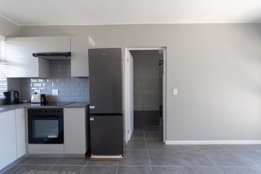 To Let 2 Bedroom Property for Rent in Olifantskop Western Cape